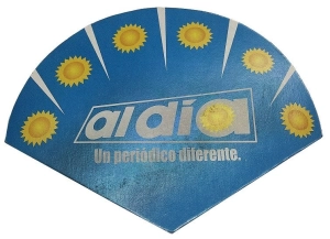 Abanico troquelado en Propalcote de 320 grs doble,  tamaño 23 x 22 cmts