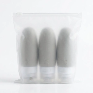 Set de 3 frascos siliconados c/ estuche, tapa plastica para viajes, 9x3.4 cm