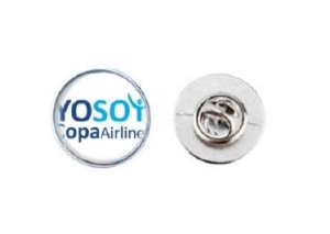 Pin metalico con logo impreso y domo protector