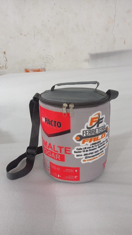 Lonchera Circular America, 18 cmts diametro x 23 cmts alto, forro y espuma