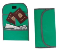 Portadocumentos Baltimore, en lona, con solapa y velcro, 4 bolsillos, 25 x 13 cmts