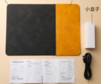 Mouse Pad con Cargador Inalambrico 15W, en cuerina, de 30.5 x 22 cmts