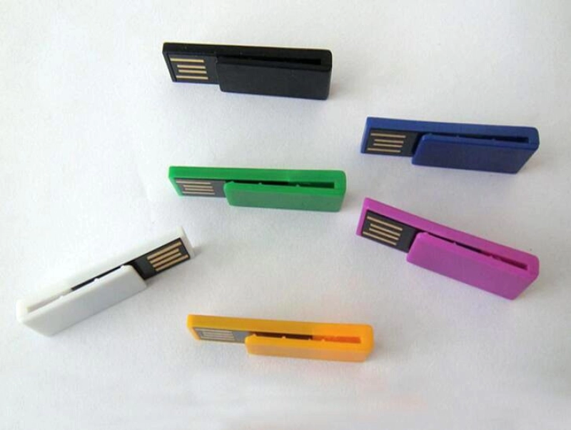 Memoria USB plastica en forma de Clip