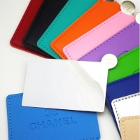 Espejo Irrompible Rectangular, en Acero, 8.5 x 5.3 cmts, estuche cuerina