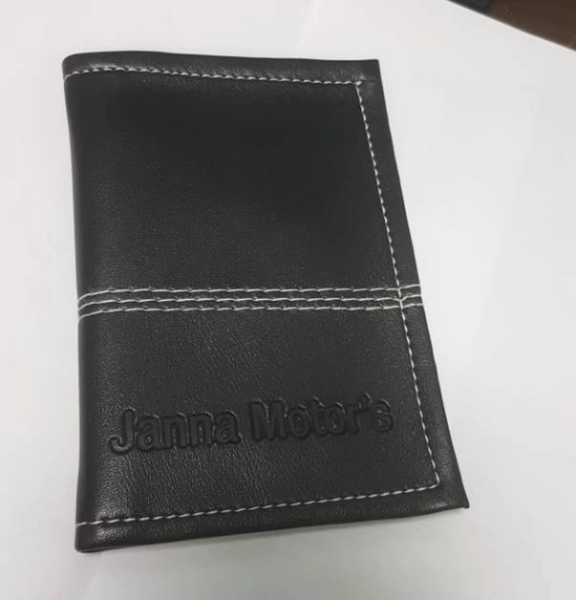 Portadocumentos Falcons, en imitacion cuero,  9.5 x 14 cmts