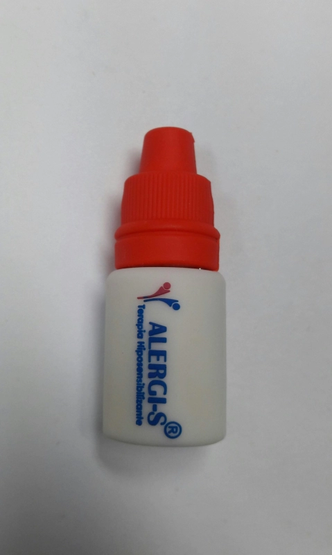 Memoria USB en PVC 3D diseño Botella de Gotas