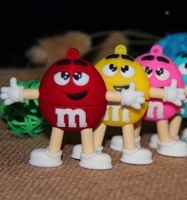 Memoria USB en PVC 3D diseño Chocolate M&M