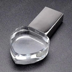 Memoria USB en forma de Corazon en Cristal