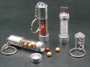 Memoria USB en Metal y Cristal