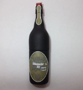 Memoria USB en PVC 3D diseño Botella de Licor
