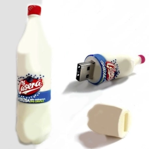 Memoria USB en PVC 3D diseño Botella de Gaseosa