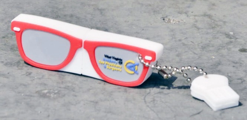 Memoria USB en PVC 2D diseño Gafas