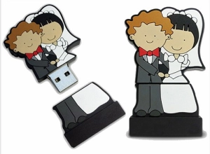 Memoria USB en PVC 2D diseño Novios
