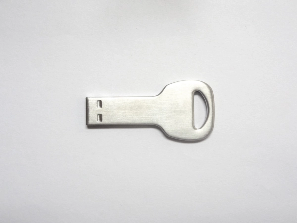 Memoria USB metalica diseño Llave