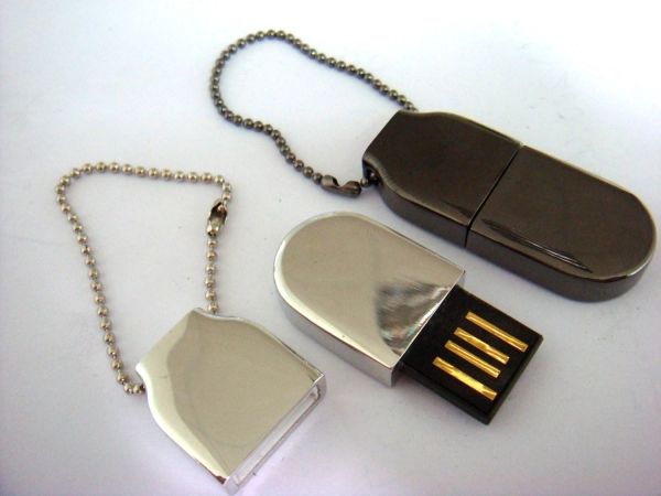 Memoria USB metalica mini