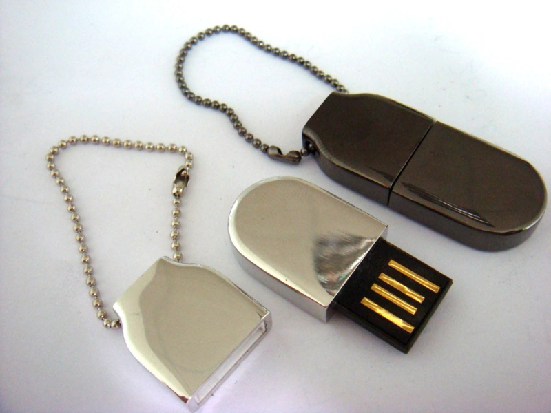Memoria USB metalica mini