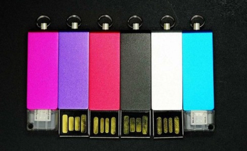 Memoria USB metalica OTG