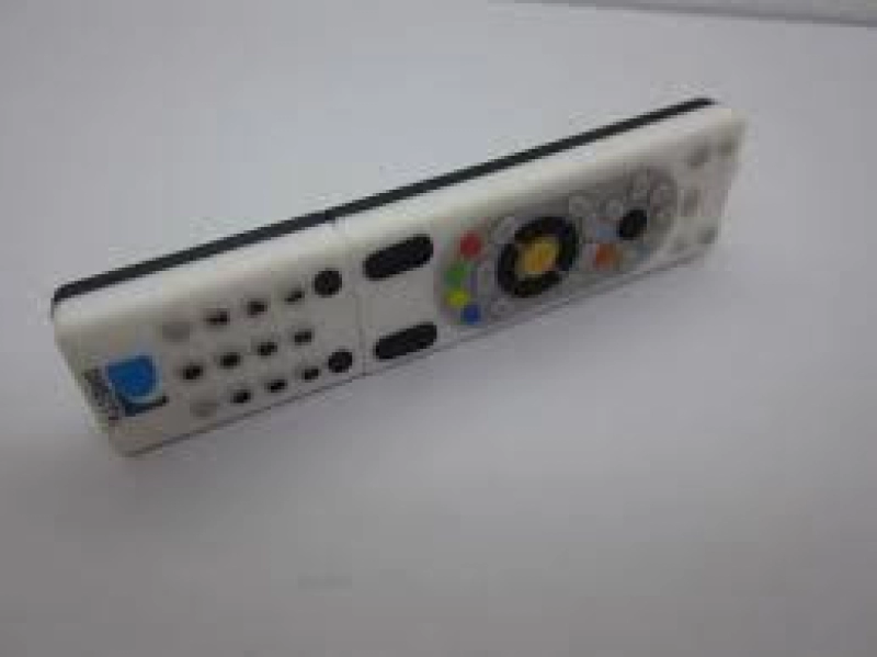 Memoria USB en PVC 3D diseño Control Remoto Direct TV