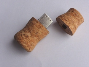 Memoria USB en madera en forma de Corcho