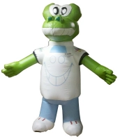 Dummy Inflable Caminante Cocodrilo, 2.10 mts de alto