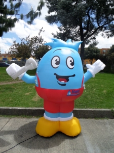 Dummy Inflable Estatico Gota de Agua