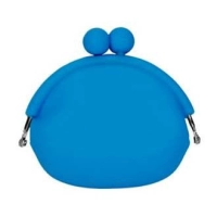 Cosmetiquera Love, en silicona, 9.2 x 9.5 cmts