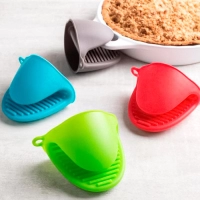 Coge Ollas Heat, en silicona, de 8.4 x 10.5 cmts