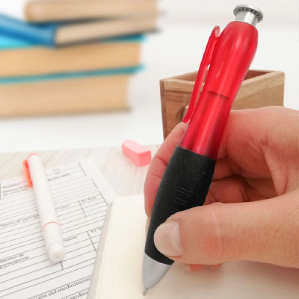 Boligrafo Pavaroti, plastico, con grip negro