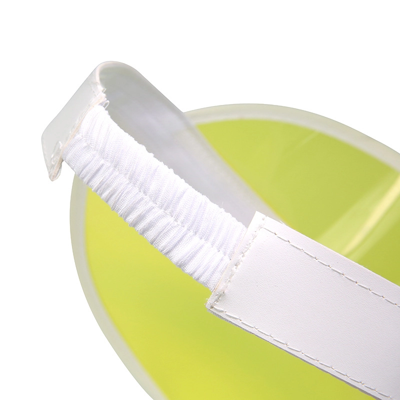 Visera Taiwan, elaborada en PVC + Nylon